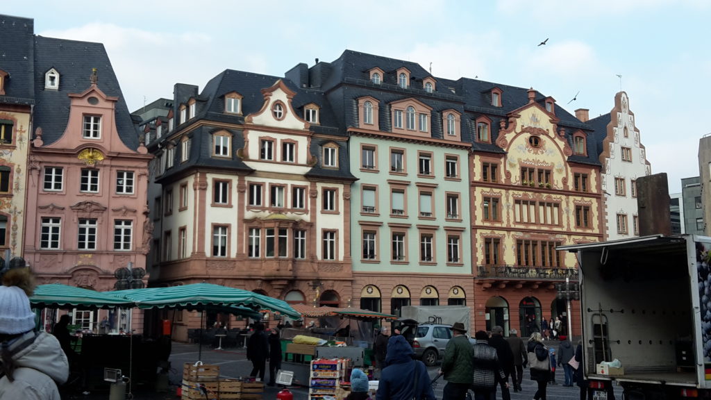 Marktplatz 20160122_144342