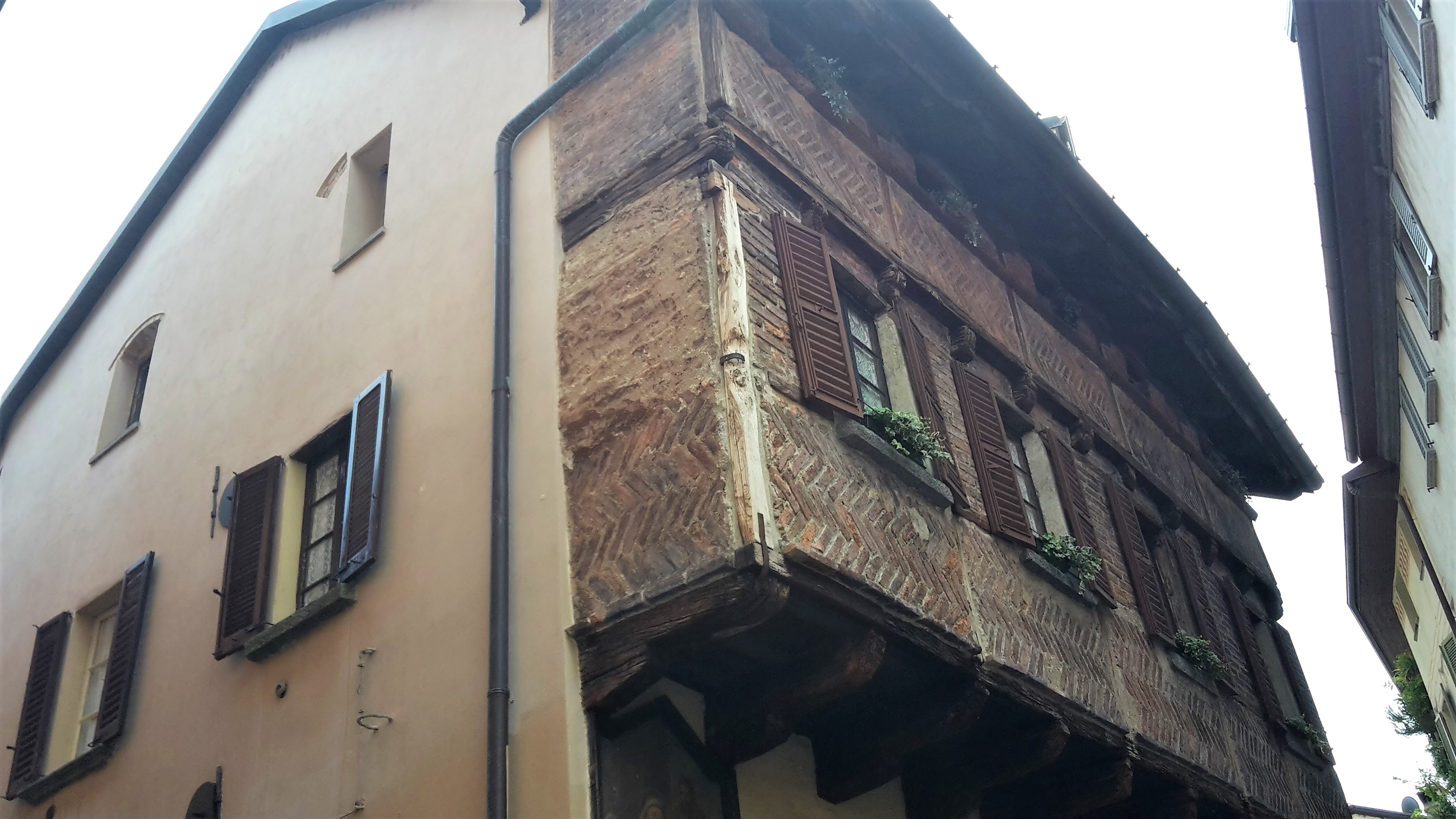 Oldest House in Como Via Natta 1