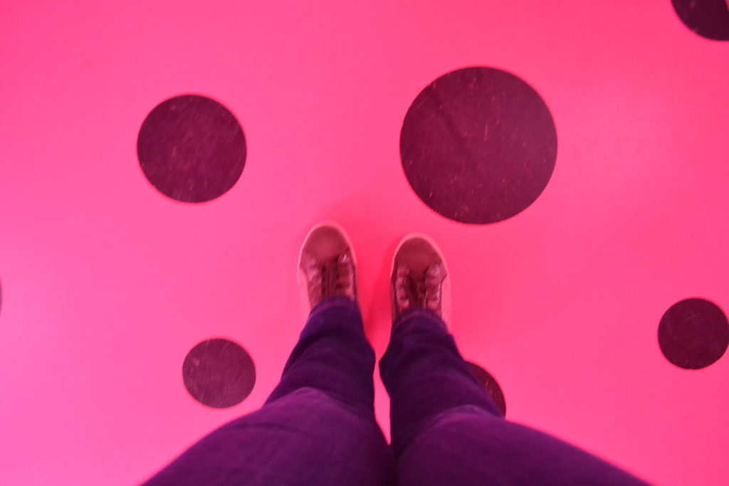 DC Infinity Mirror Room Love Transformed into Dots Kusama Exhibit Hirshhorn Museum Washington DC DSC_0274