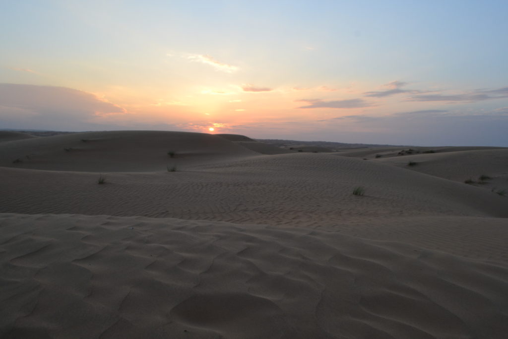 Beautiful Scenery Desert Sunset Top Reasons Road Trip Oman DSC_0258