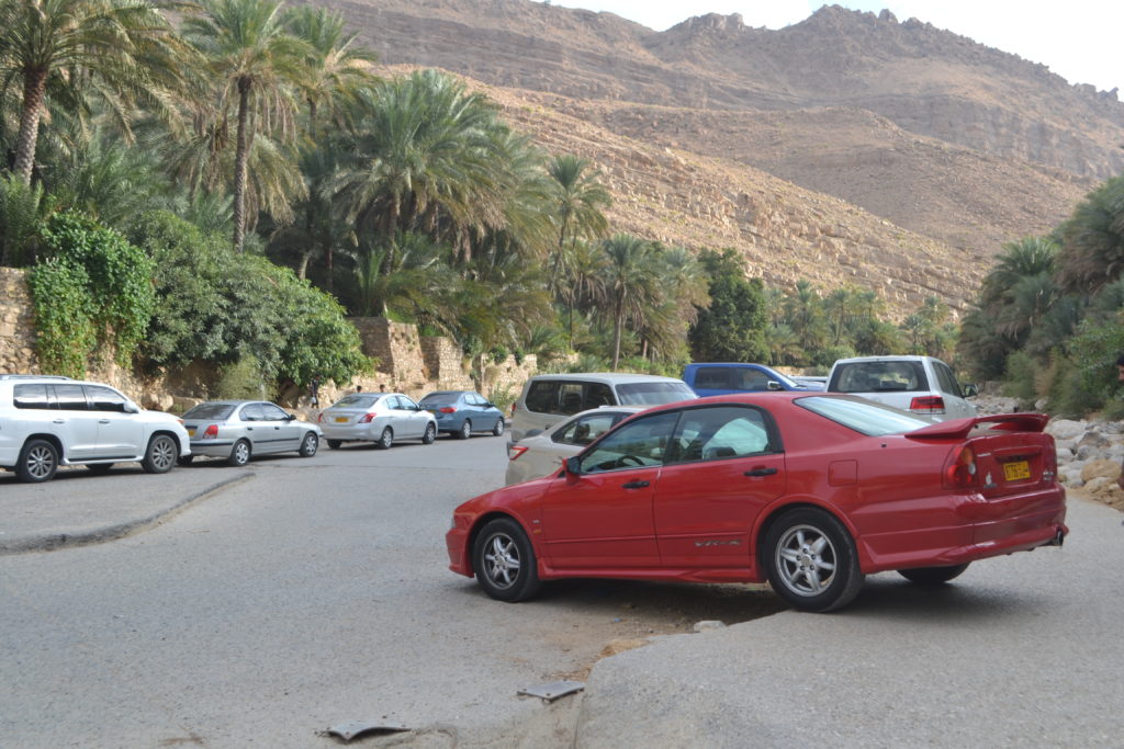 Parking Top Reasons Road Trip Oman DSC_0458