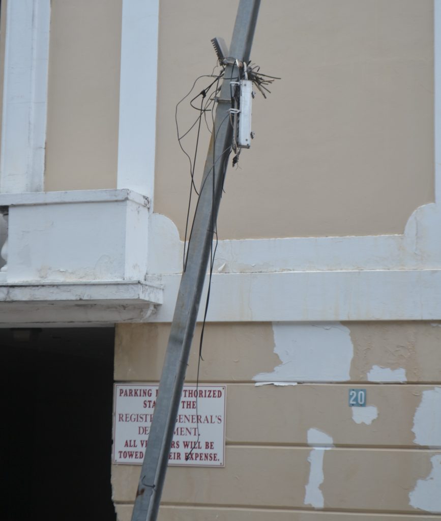 Bad Wiring Job How to Spend One Day in Nassau Bahamas DSC_0228 (2)