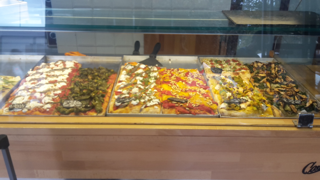 Pizzarium Bonci Where to Eat in Rome Italy 20161002_122227 Travel Savvy Gal