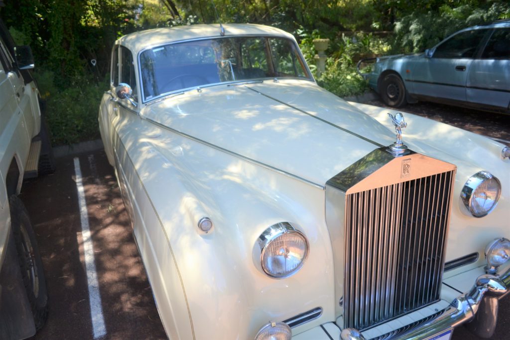 Sadly, when I visited, the Rolls Royce was all booked out for the weekend. Quite a nice way to tour the vineyards, if you can get it...