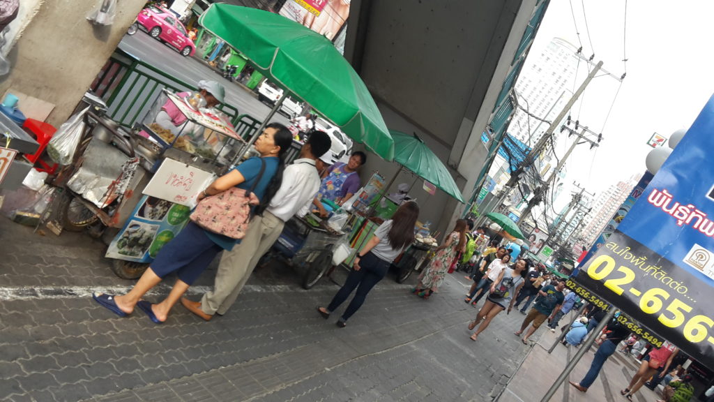 Street Food Vendors How to Avoid Common Mistakes Travelers Make on their First Visit to Bangkok Thailand 20150302_162209